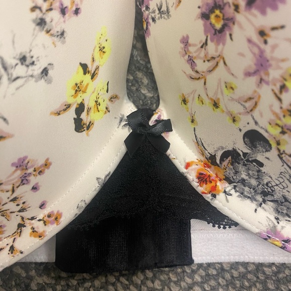 Torrid Curve Plunge Push Up Smooth with Lace Straight Back Bra 46DD - Picture 7 of 11